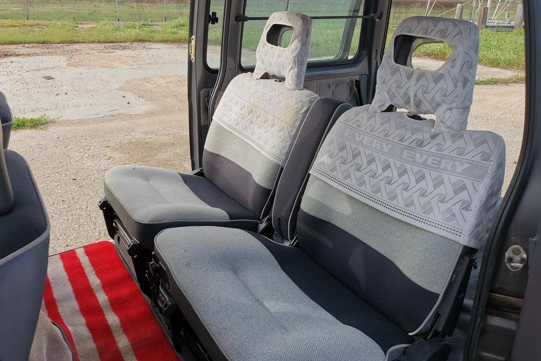 1988 Suzuki Carry & Every 7th Gen - Image 24 of 31