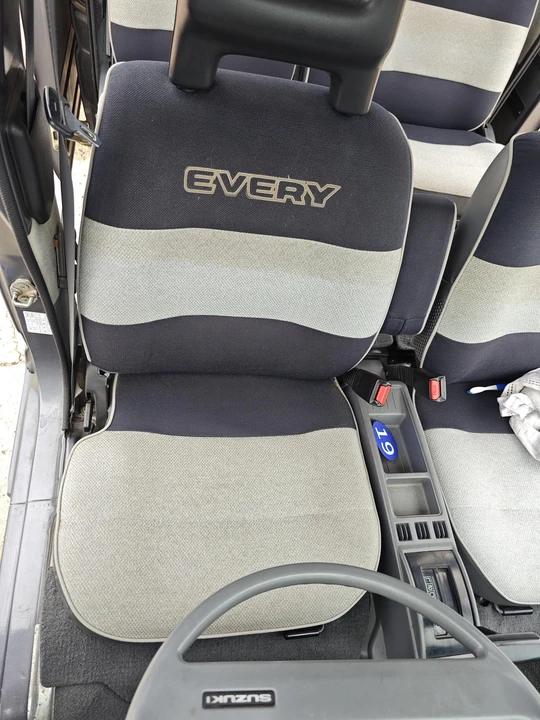1988 Suzuki Carry & Every 7th Gen - Image 28 of 31