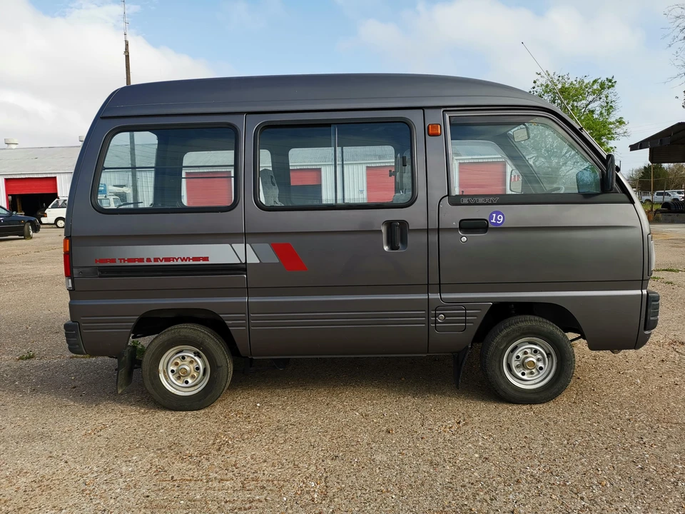 1988 Suzuki Carry & Every 7th Gen - Image 9 of 31