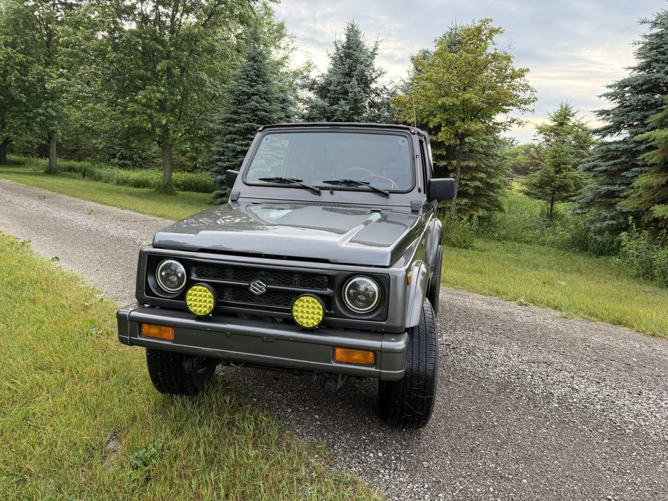 1988 Suzuki - Image 7 of 31