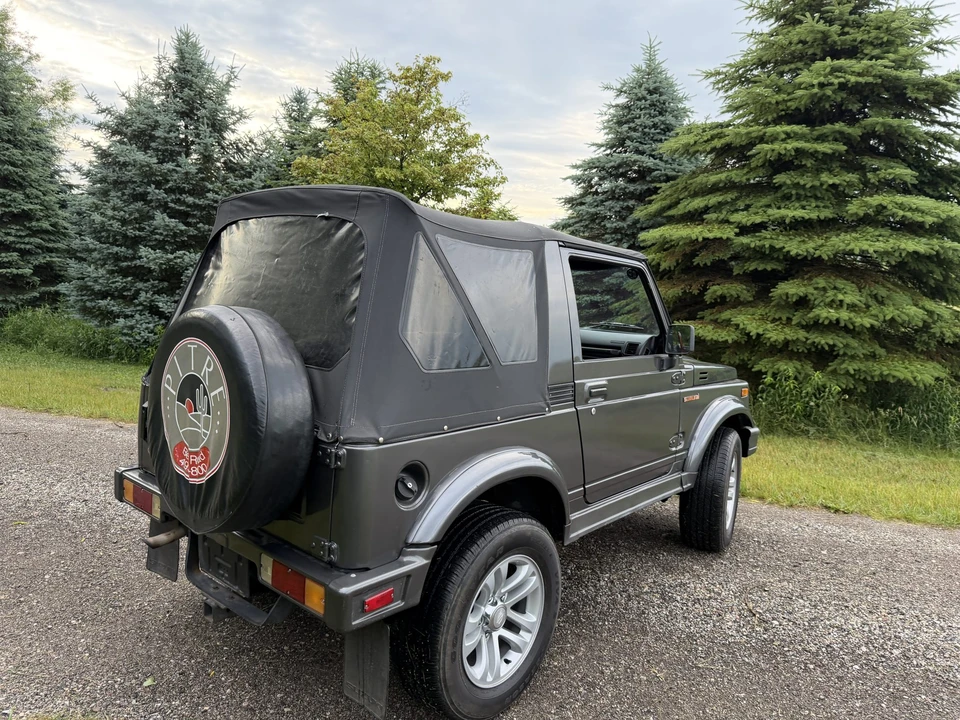 1988 Suzuki - Image 26 of 31