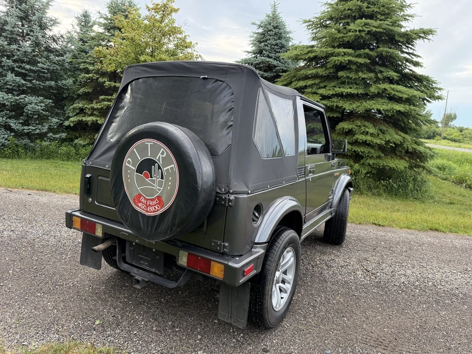 1988 Suzuki - Image 27 of 31