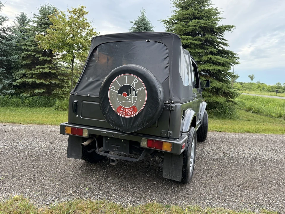 1988 Suzuki - Image 28 of 31