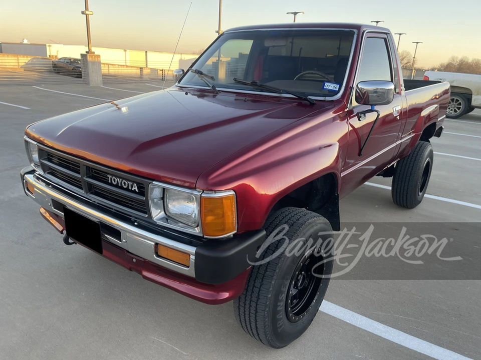 1988 Toyota Hilux 4th Gen - Image 23 of 31