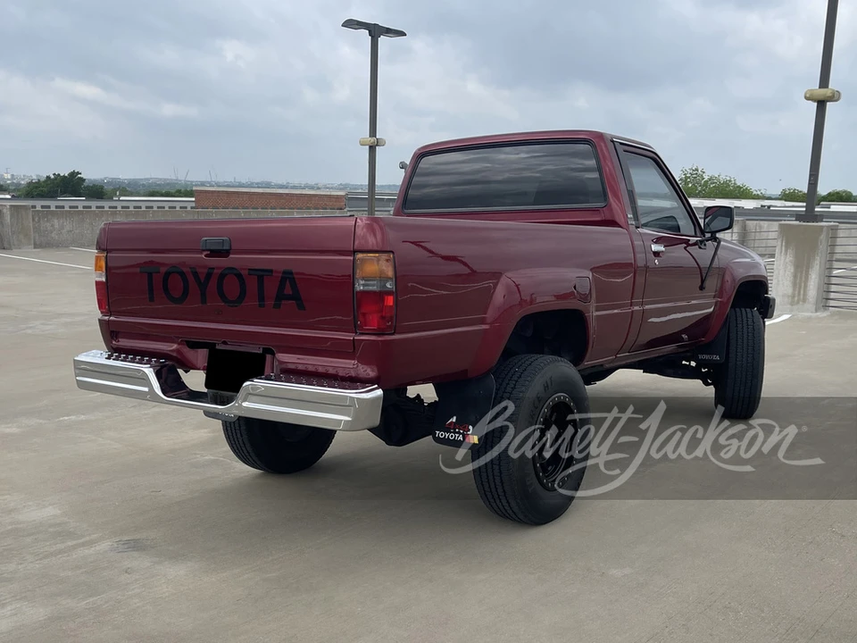 1988 Toyota Hilux 4th Gen - Image 25 of 31