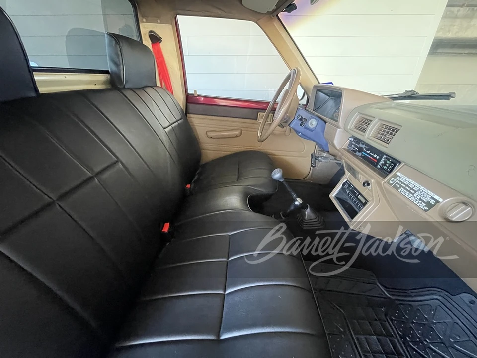 1988 Toyota Hilux 4th Gen - Image 11 of 31