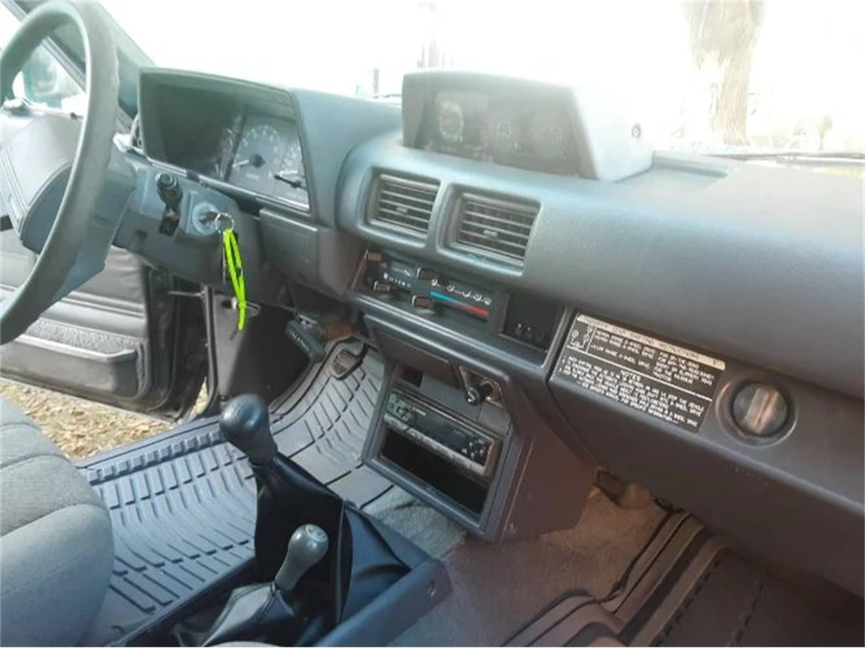1988 Toyota 4Runner 1st Gen - Image 10 of 21