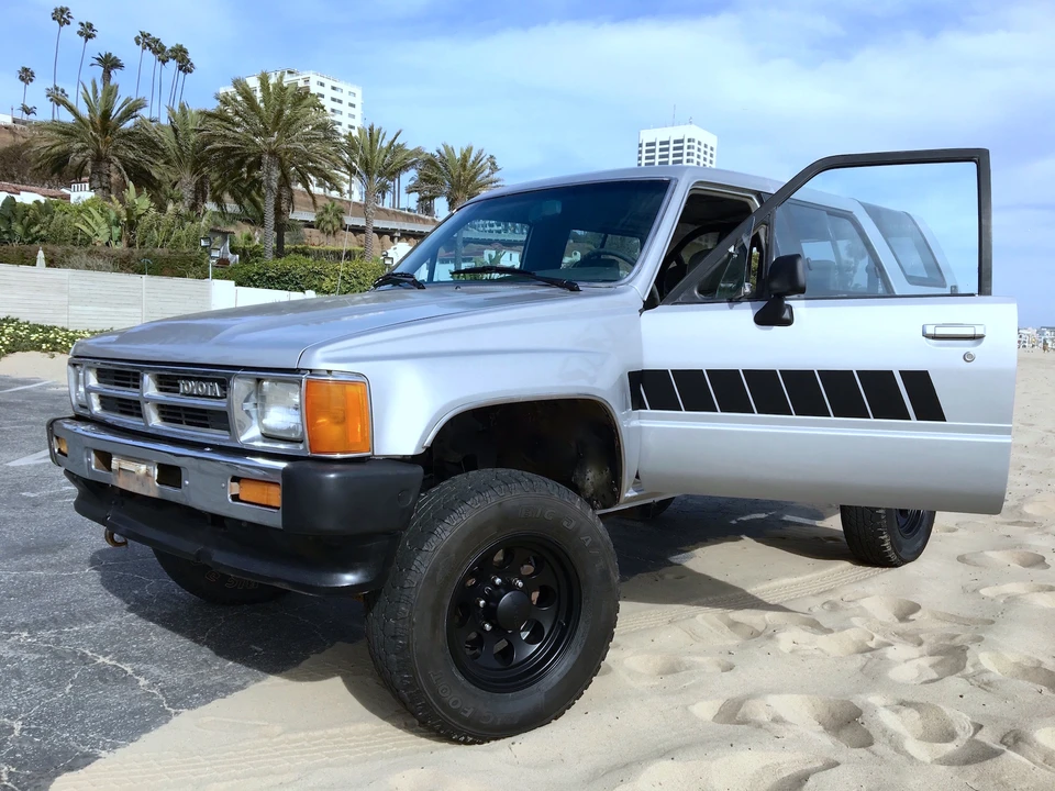 1988 Toyota 4Runner 1st Gen - Image 2 of 10