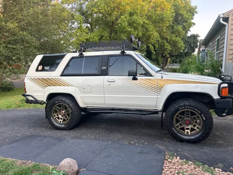1988 Toyota 4Runner SR5 V6 4WD