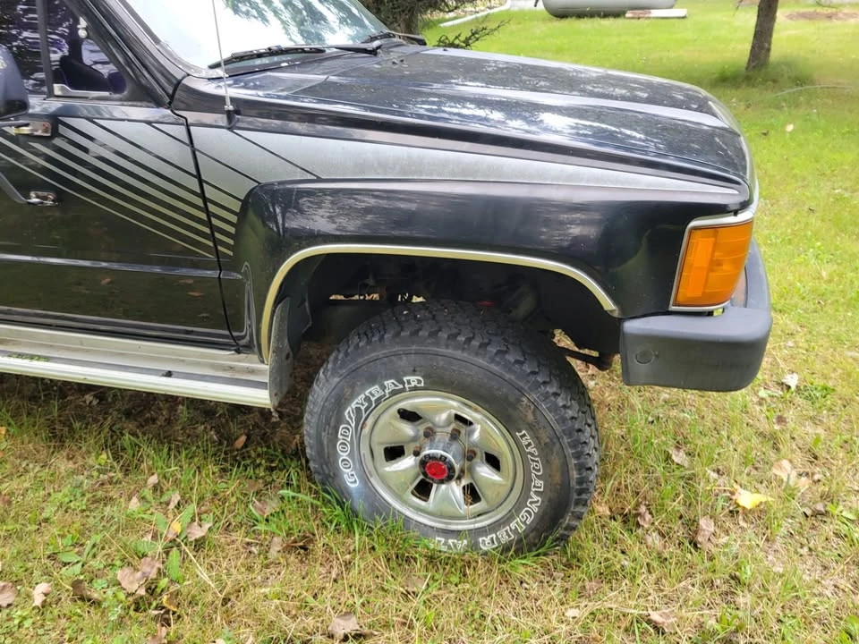 1988 Toyota 4Runner 1st Gen - Image 6 of 10