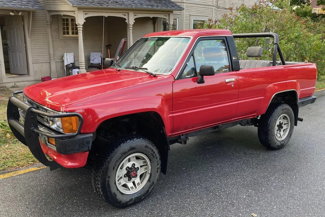 1988 Toyota 4Runner 1st Gen - Image 13 of 31