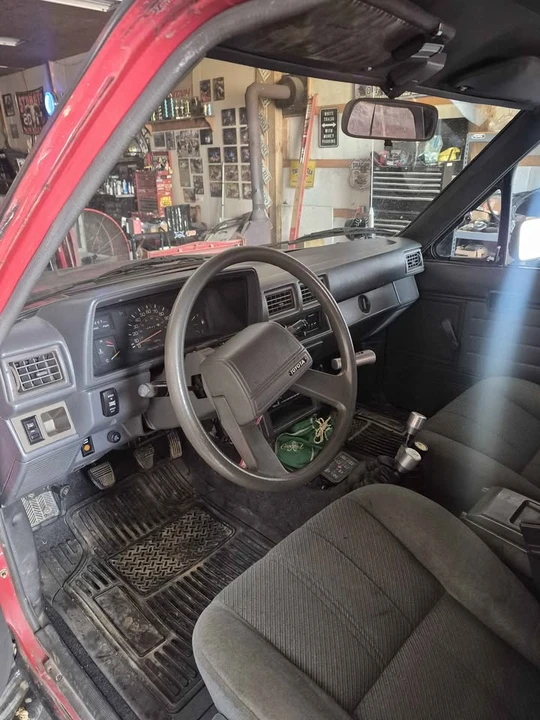 1988 Toyota 4Runner 1st Gen - Image 5 of 10