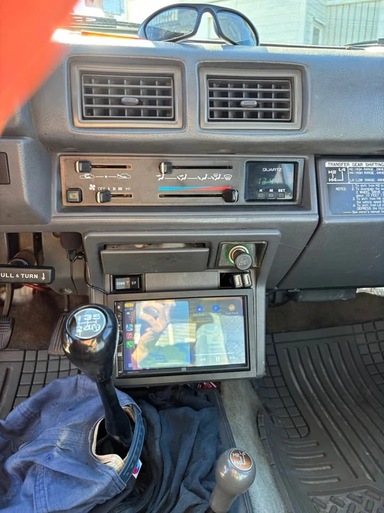 1988 Toyota 4Runner 1st Gen - Image 5 of 11