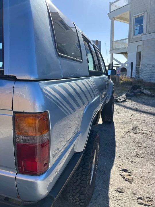 1988 Toyota 4Runner 1st Gen - Image 10 of 11