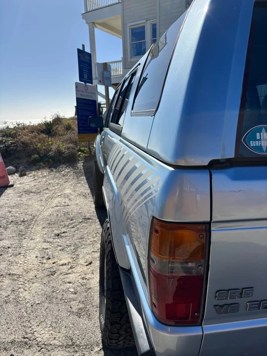 1988 Toyota 4Runner 1st Gen - Image 9 of 11