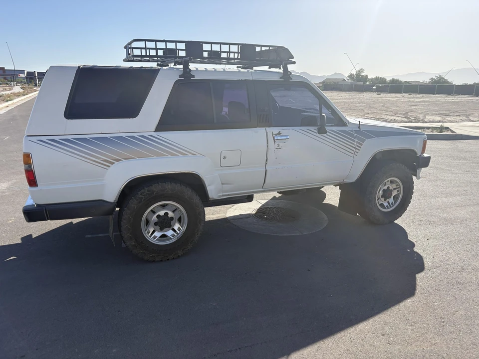 1988 Toyota 4Runner 1st Gen - Image 9 of 31
