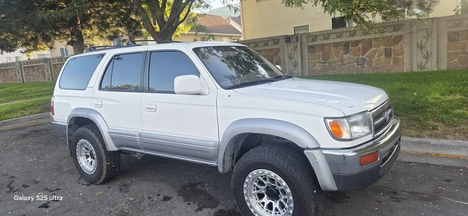 1988 Toyota 4Runner 1st Gen - Image 2 of 9