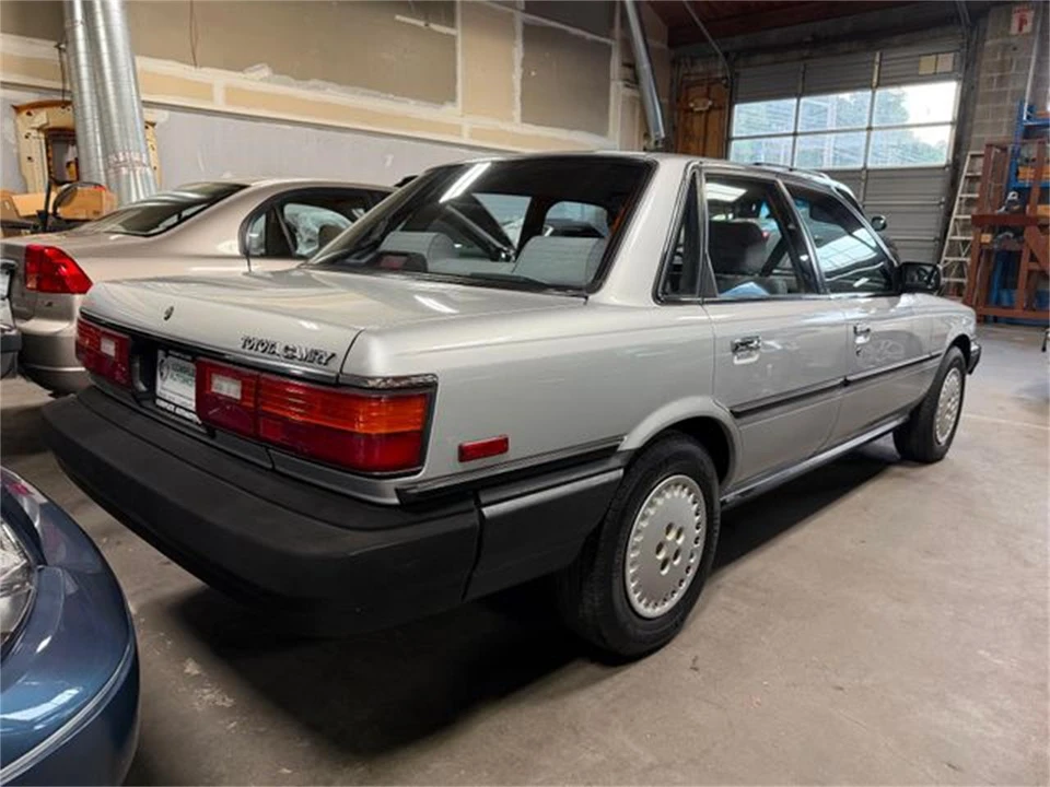 1988 Toyota Camry 2nd Gen - Image 3 of 9