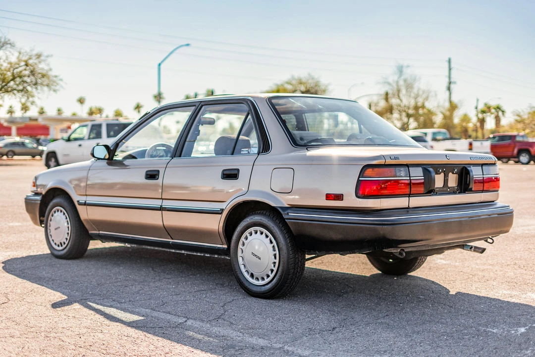 1988 Toyota Corolla 6th Gen - Image 11 of 31