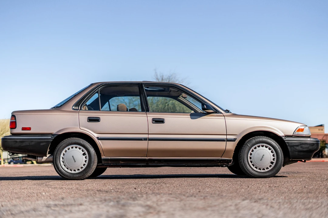 1988 Toyota Corolla 6th Gen - Image 17 of 31