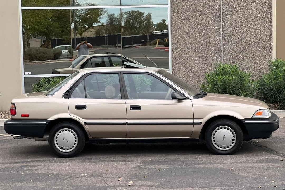 1988 Toyota Corolla 6th Gen - Image 3 of 31