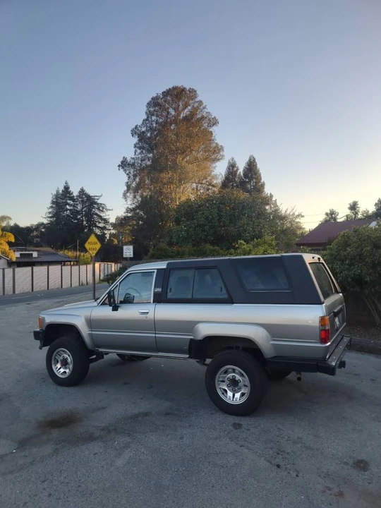 1988 Toyota 4Runner 1st Gen - Image 4 of 7