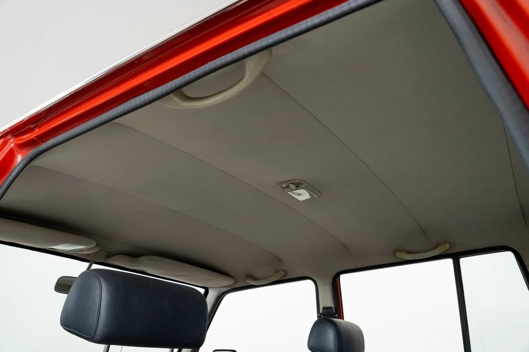 1988 Toyota J60 Land Cruiser - Image 24 of 31