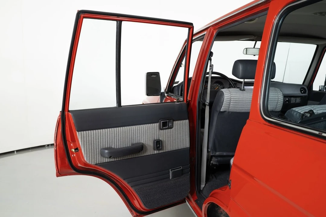 1988 Toyota J60 Land Cruiser - Image 20 of 31