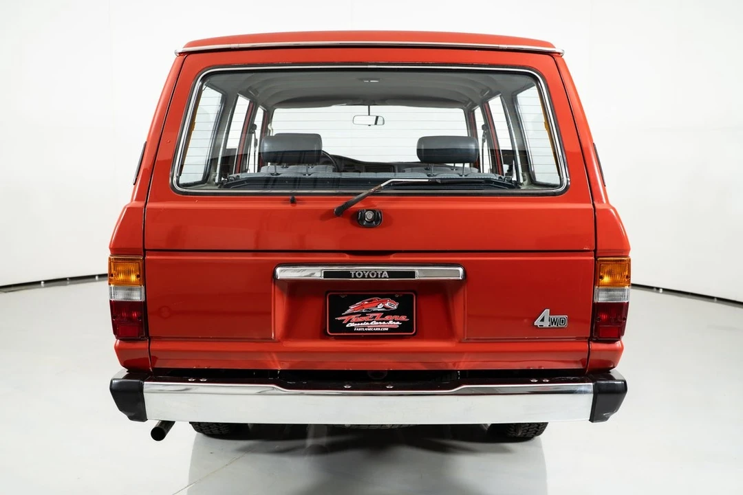 1988 Toyota J60 Land Cruiser - Image 11 of 31