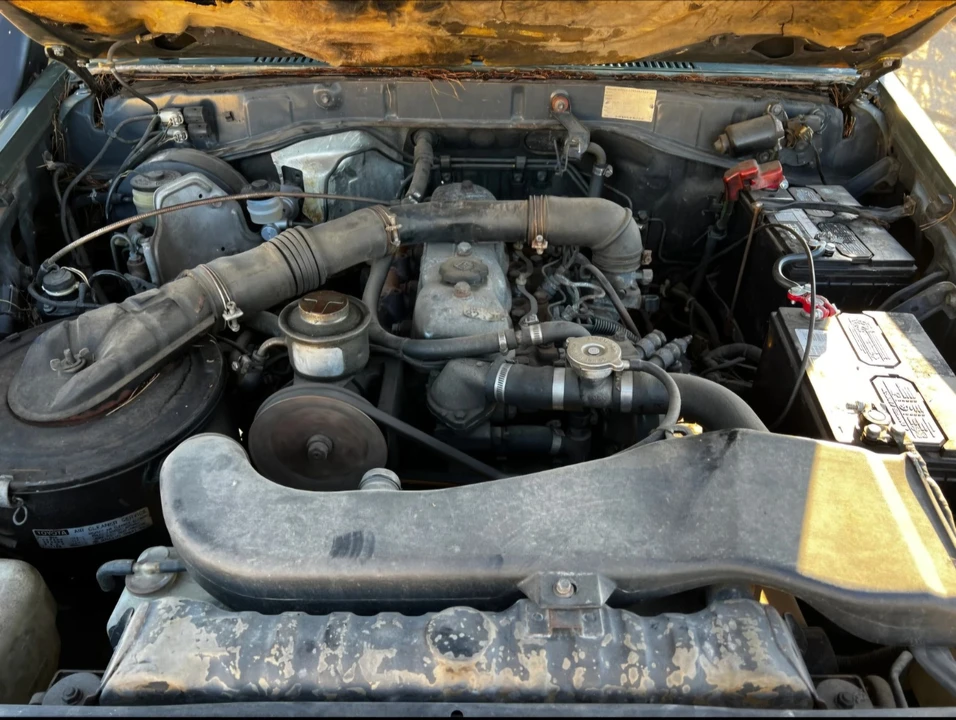 1988 Toyota J60 Land Cruiser - Image 5 of 14
