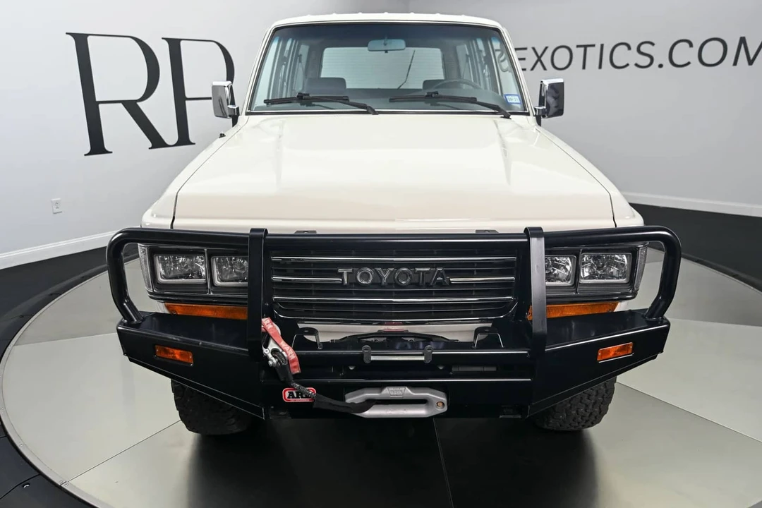 1988 Toyota J60 Land Cruiser - Image 12 of 24