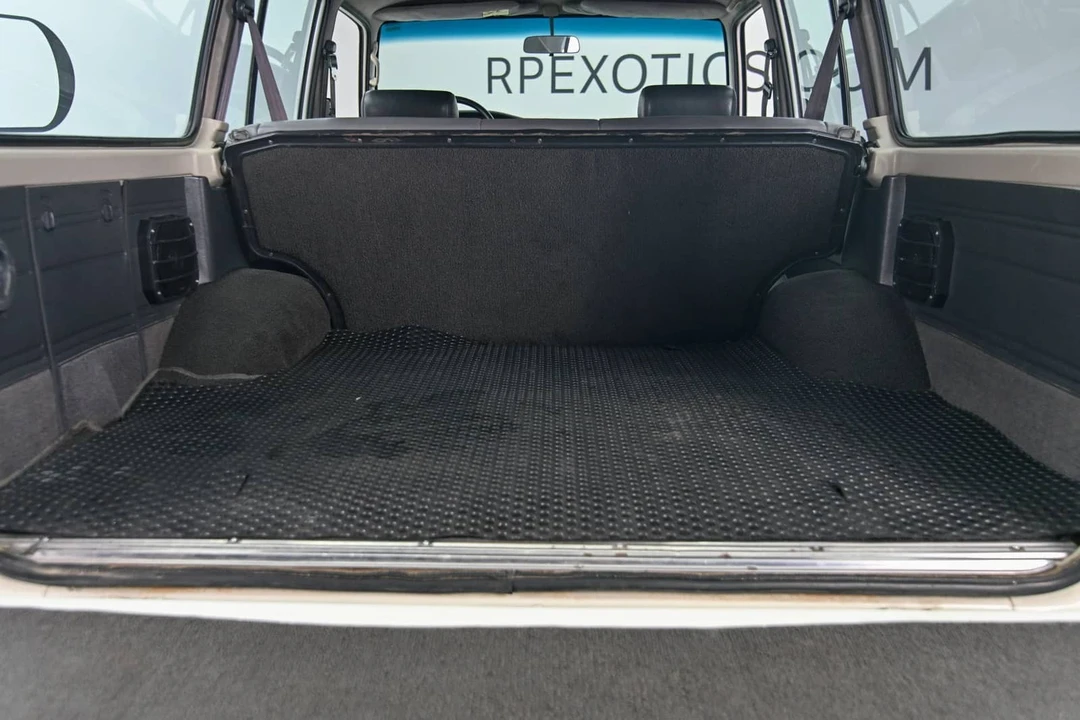 1988 Toyota J60 Land Cruiser - Image 21 of 24