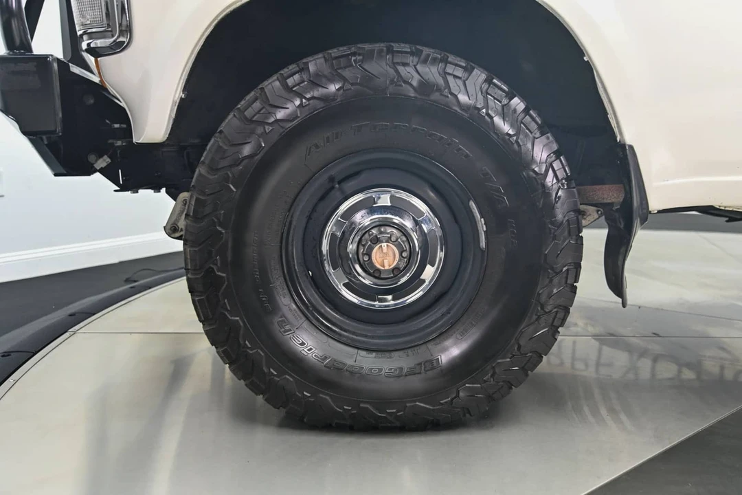 1988 Toyota J60 Land Cruiser - Image 4 of 24