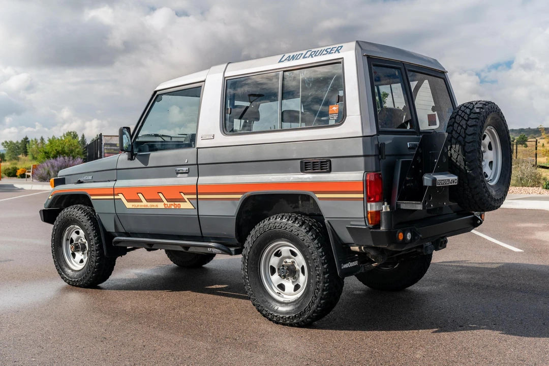 1988 Toyota J70 Land Cruiser - Image 4 of 31