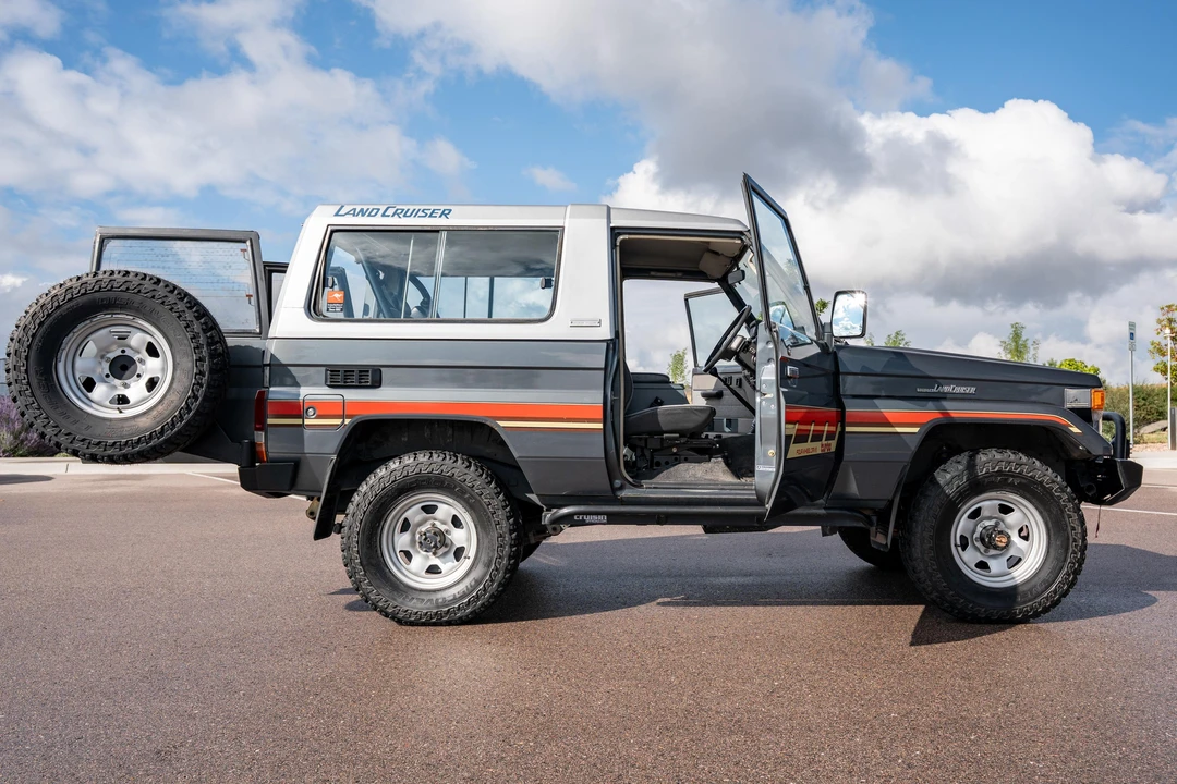 1988 Toyota J70 Land Cruiser - Image 20 of 31