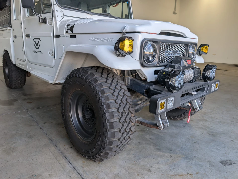 1988 Toyota Bandeirante - Image 12 of 31