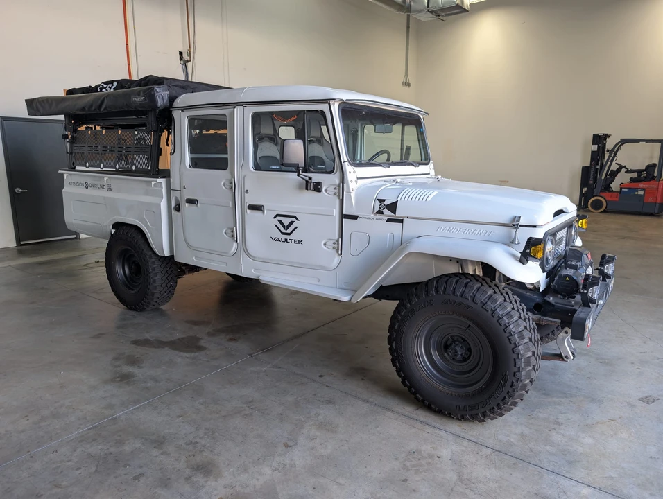 1988 Toyota Bandeirante - Image 2 of 31