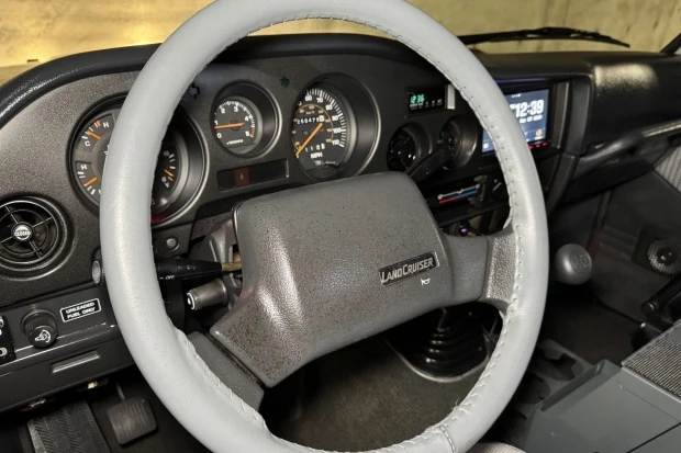 1988 Toyota J60 Land Cruiser - Image 5 of 8