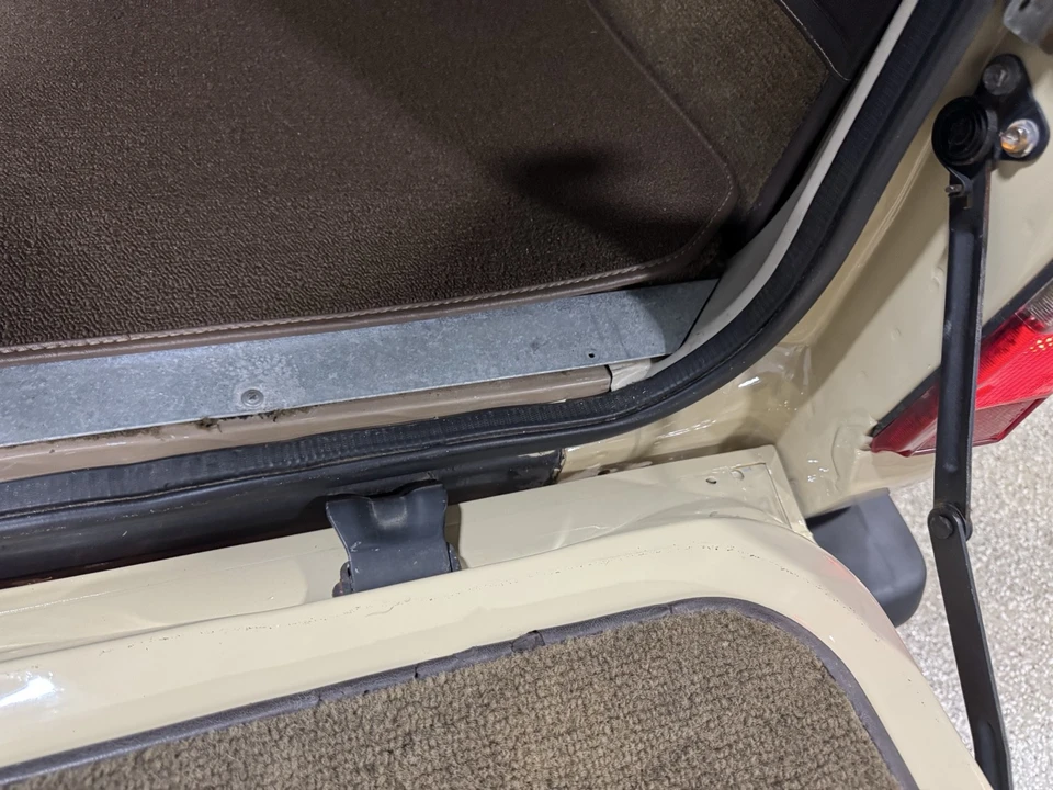 1988 Toyota J60 Land Cruiser - Image 20 of 21