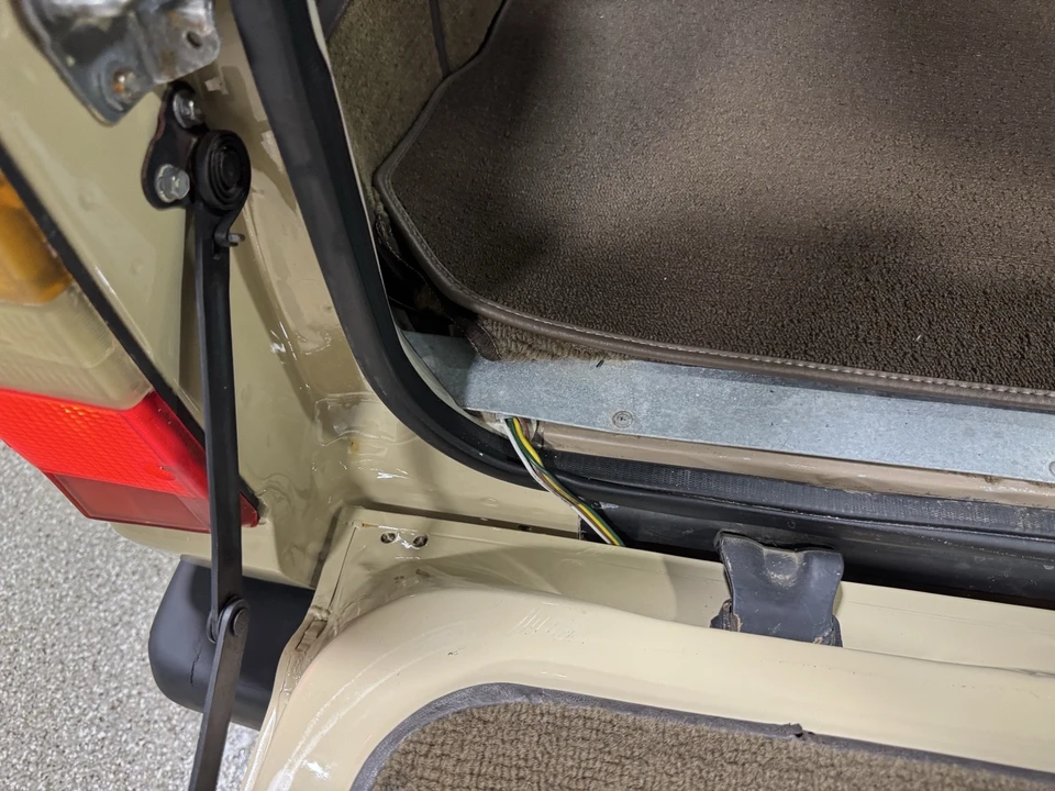1988 Toyota J60 Land Cruiser - Image 19 of 21