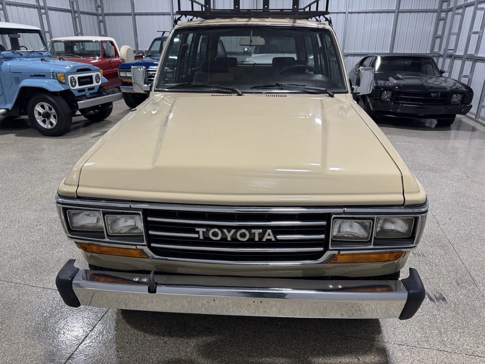 1988 Toyota J60 Land Cruiser - Image 2 of 21