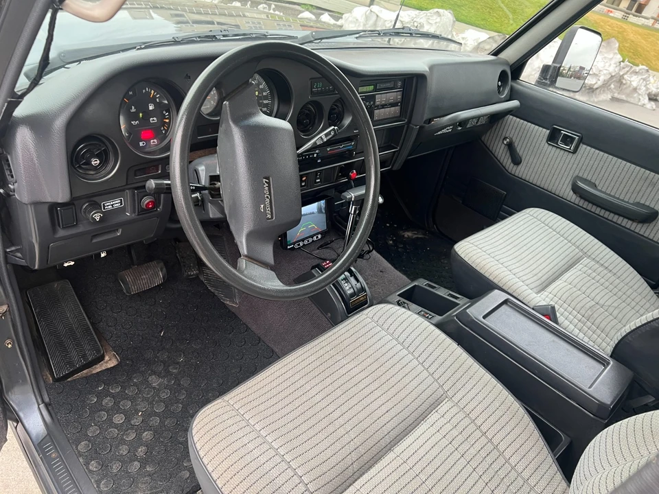 1988 Toyota J60 Land Cruiser - Image 5 of 21