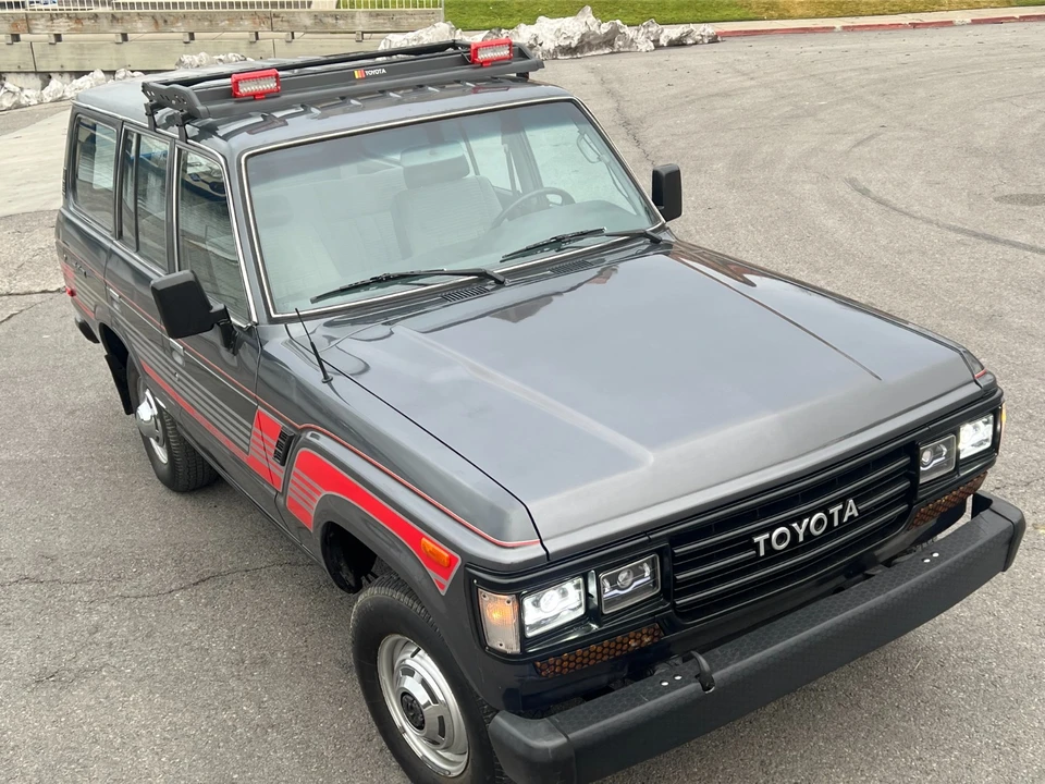 1988 Toyota J60 Land Cruiser - Image 3 of 21