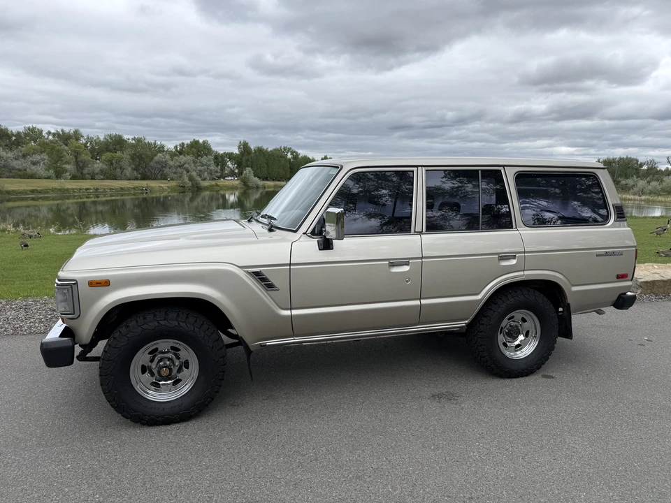 1988 Toyota J60 Land Cruiser - Image 5 of 31