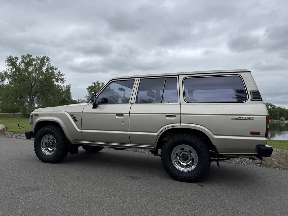 1988 Toyota J60 Land Cruiser - Image 8 of 31