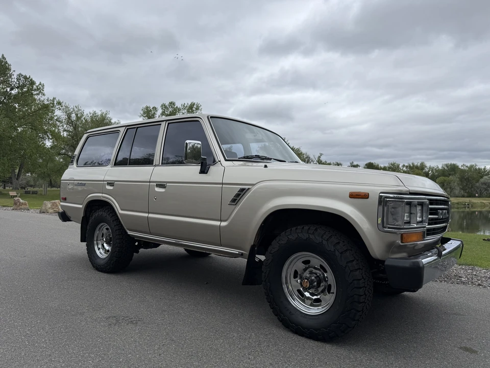 1988 Toyota J60 Land Cruiser - Image 20 of 31