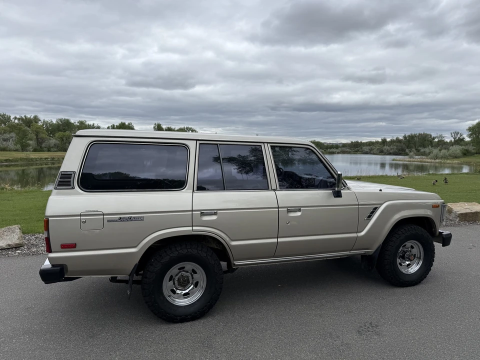 1988 Toyota J60 Land Cruiser - Image 15 of 31