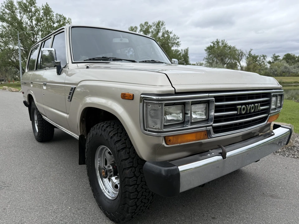 1988 Toyota J60 Land Cruiser - Image 23 of 31