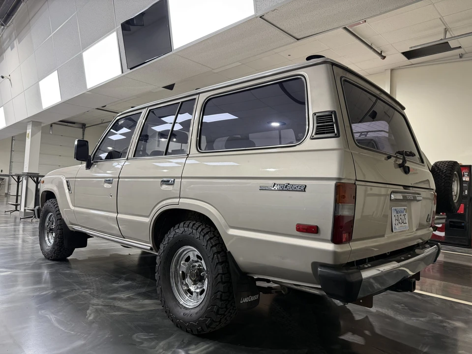 1988 Toyota J60 Land Cruiser - Image 27 of 31