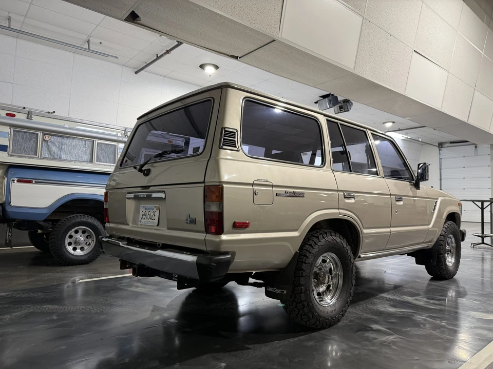 1988 Toyota J60 Land Cruiser - Image 28 of 31